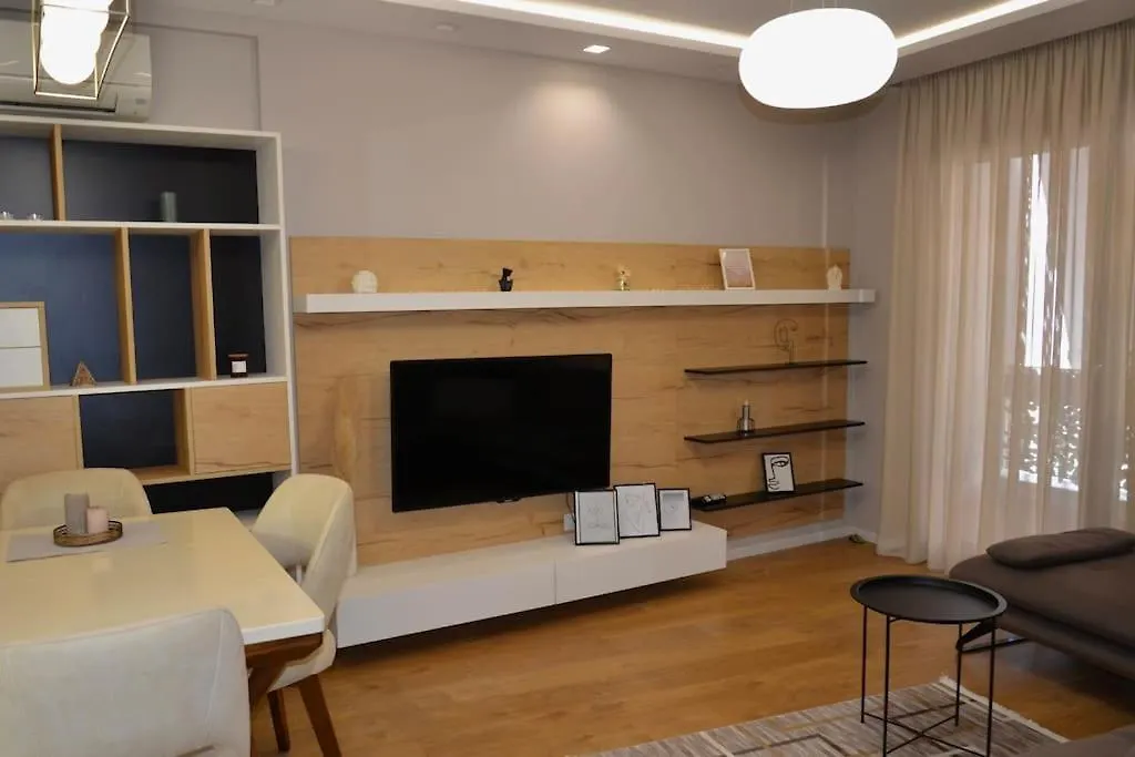 Апартаменты Bree Home Тирана