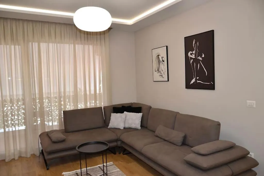 Апартаменты Bree Home Тирана Албания
